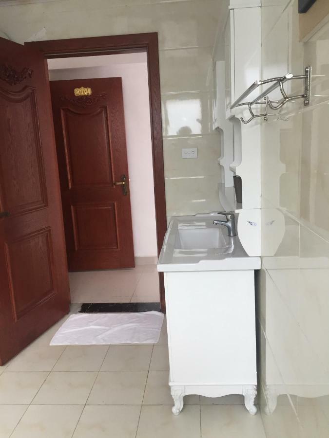 City Apartment Suva Bagian luar foto